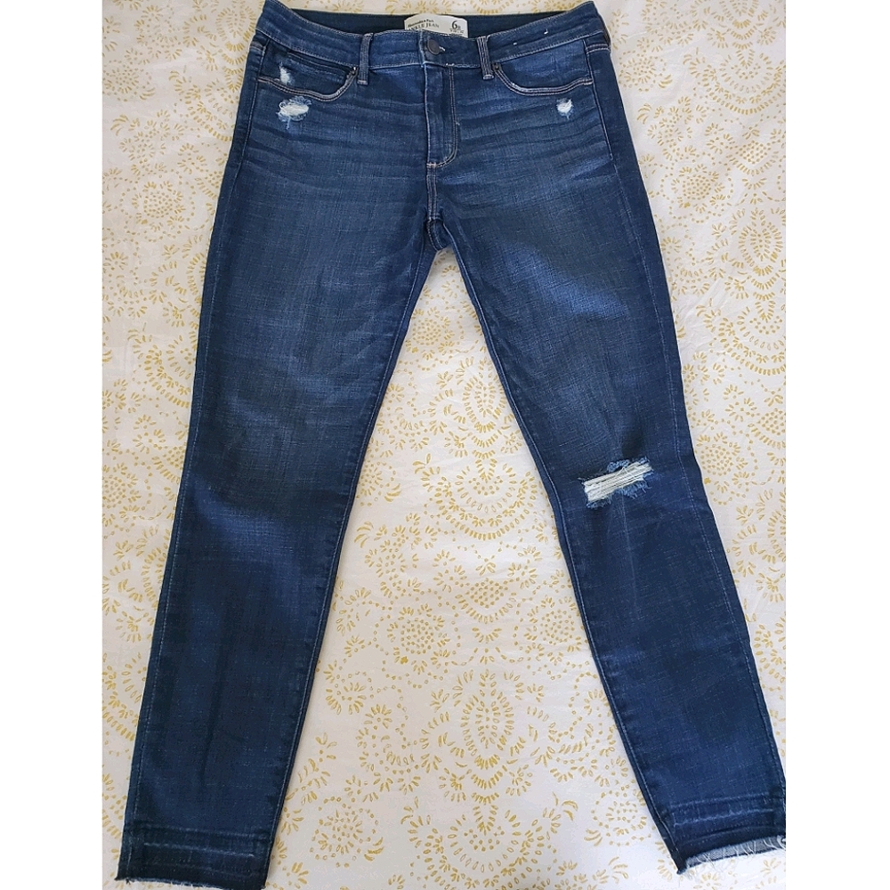 Abercrombie High Rise Ankle Jean 2020